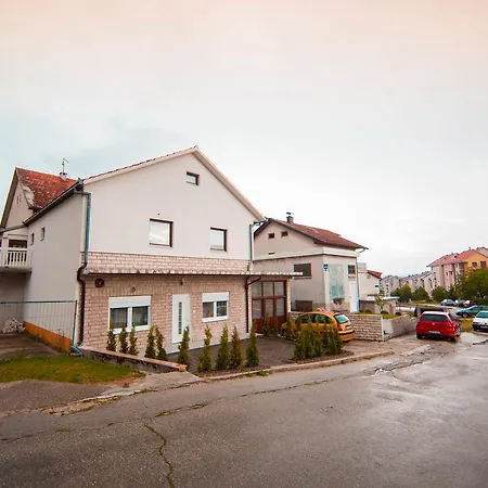 Apartman Lucija *