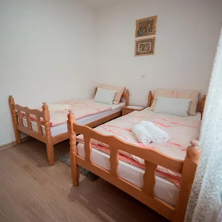 Lucija *